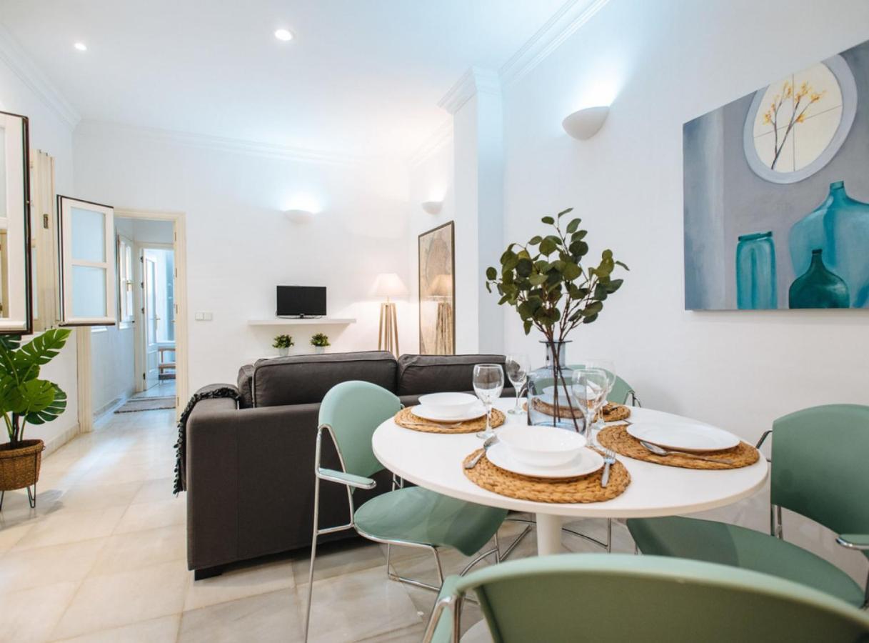 Lanza Suite Apartment Sevilla Bagian luar foto