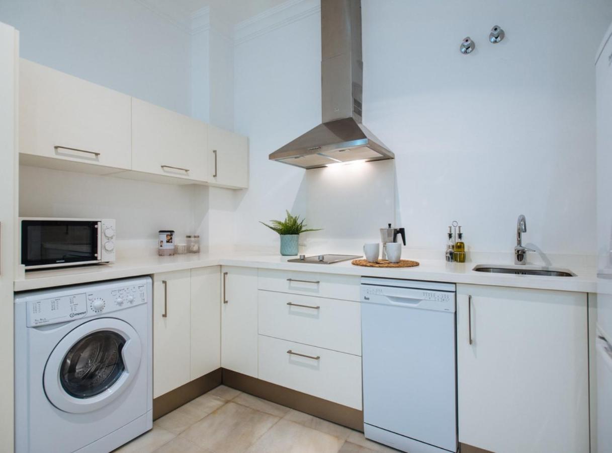Lanza Suite Apartment Sevilla Bagian luar foto