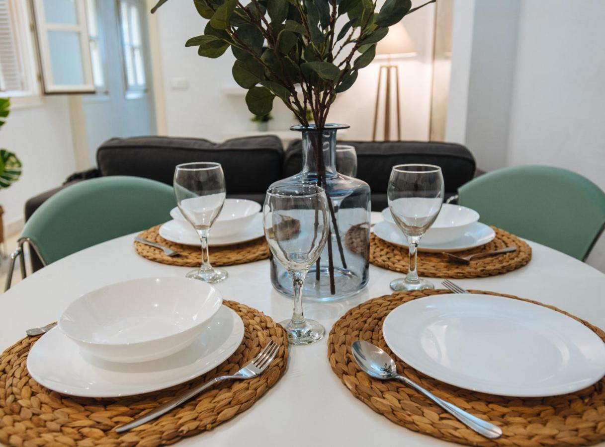 Lanza Suite Apartment Sevilla Bagian luar foto